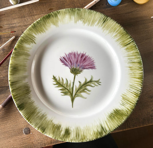 Plato Cardo Pintado a Mano 27cm